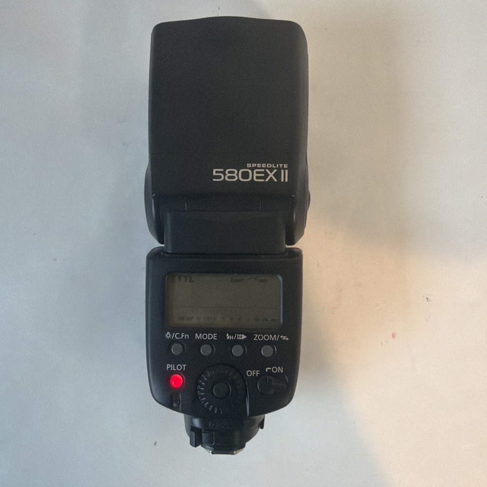 Canon Speedlite 580EX II Shoe Mount Flash For Canon EOS DSLR